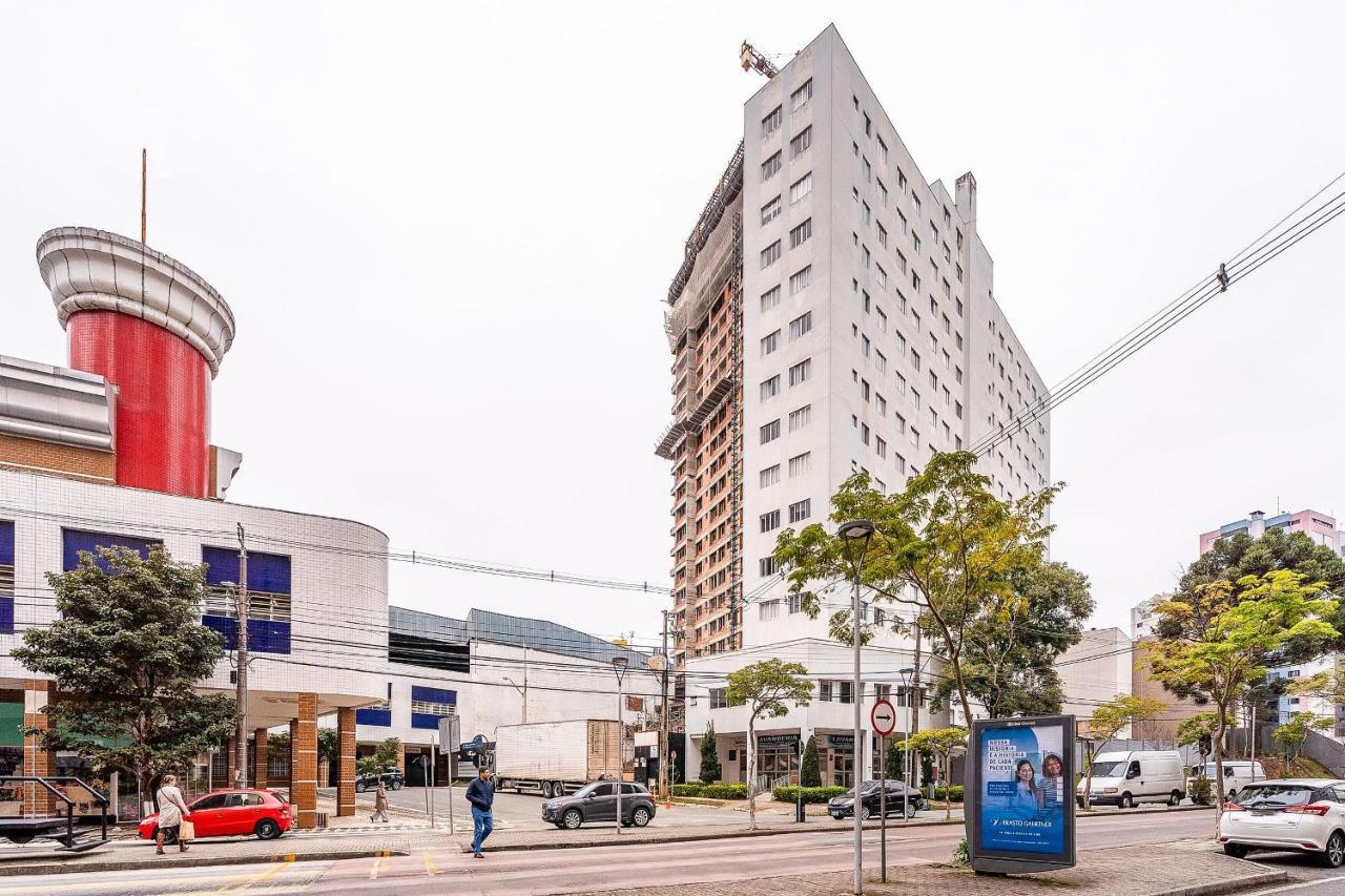 Predio Fantastico No Bairro Mais Requisitado De Κουριτίμπα Εξωτερικό φωτογραφία